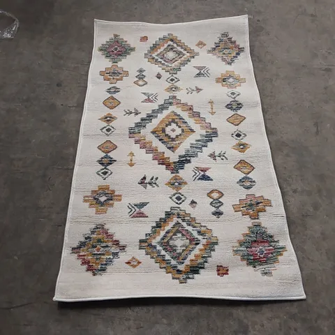 BRAND NEW BAGGED PACO HOME HARNUBA RUG - 150 x 80cm