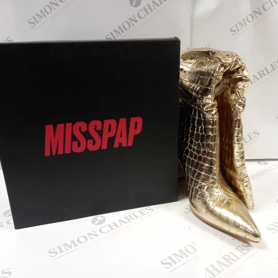 BOXED PAIR OF MISSPAP METALLIC RUCHED CROC KNEE HIGH BOOTS UK SIZE 7