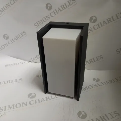 PHILIPS HUE TURACO WALL LIGHT