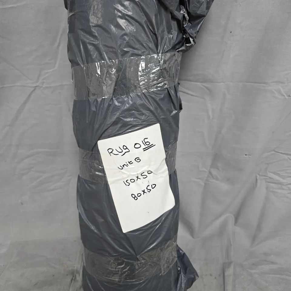 PAIR OF ROLLED AREA RUGS – BEIGE SCRIPT(150X50 CM AND 80X50 CM)