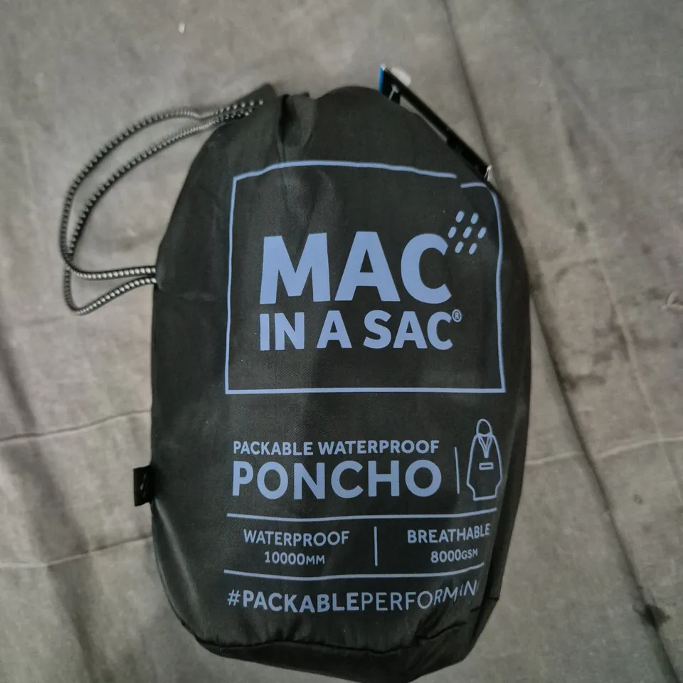 MAC IN A SAC MIAS PONCHO SS23 – BLACK, ONE SIZE