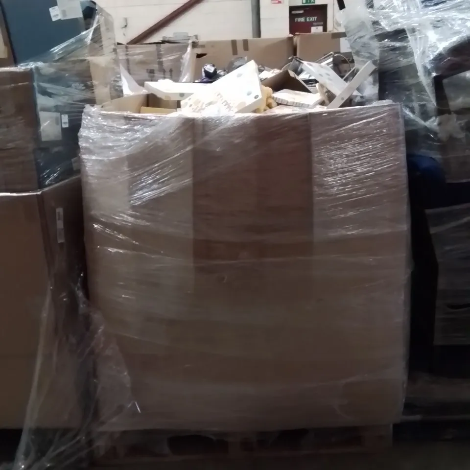 PALLET TO CONTAIN A LARGE QUANTITY OF PUDSEY PRODUCTS TO INCLUDE;PUDSEY BAKE OFF PARTY PACK,PIN THE BANDANA PUDSEY GAME,PUDSEY NOTEBOOKS