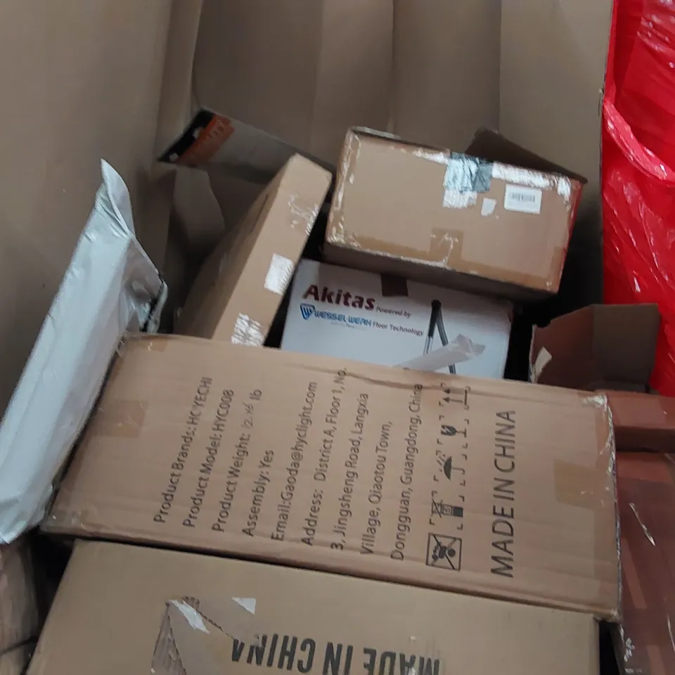 PALLET OF ASSORTED ITEMS INCLUDING: FOLDABLE BATH TUB, LAMINATOR, LED LIGHTS, SHELVES