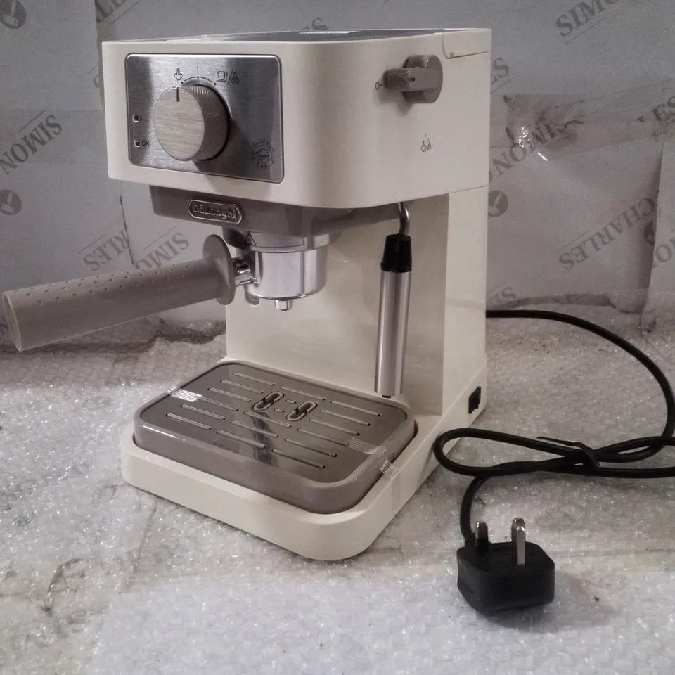 BOXED DĒLONGHI STILOSA ESPRESSO AND CAPPUCCINO COFFEE MAKER
