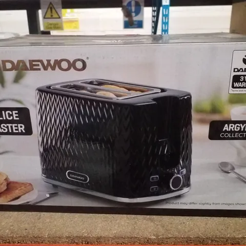 BOXED DAEWOO 2 SLICE TOASTER