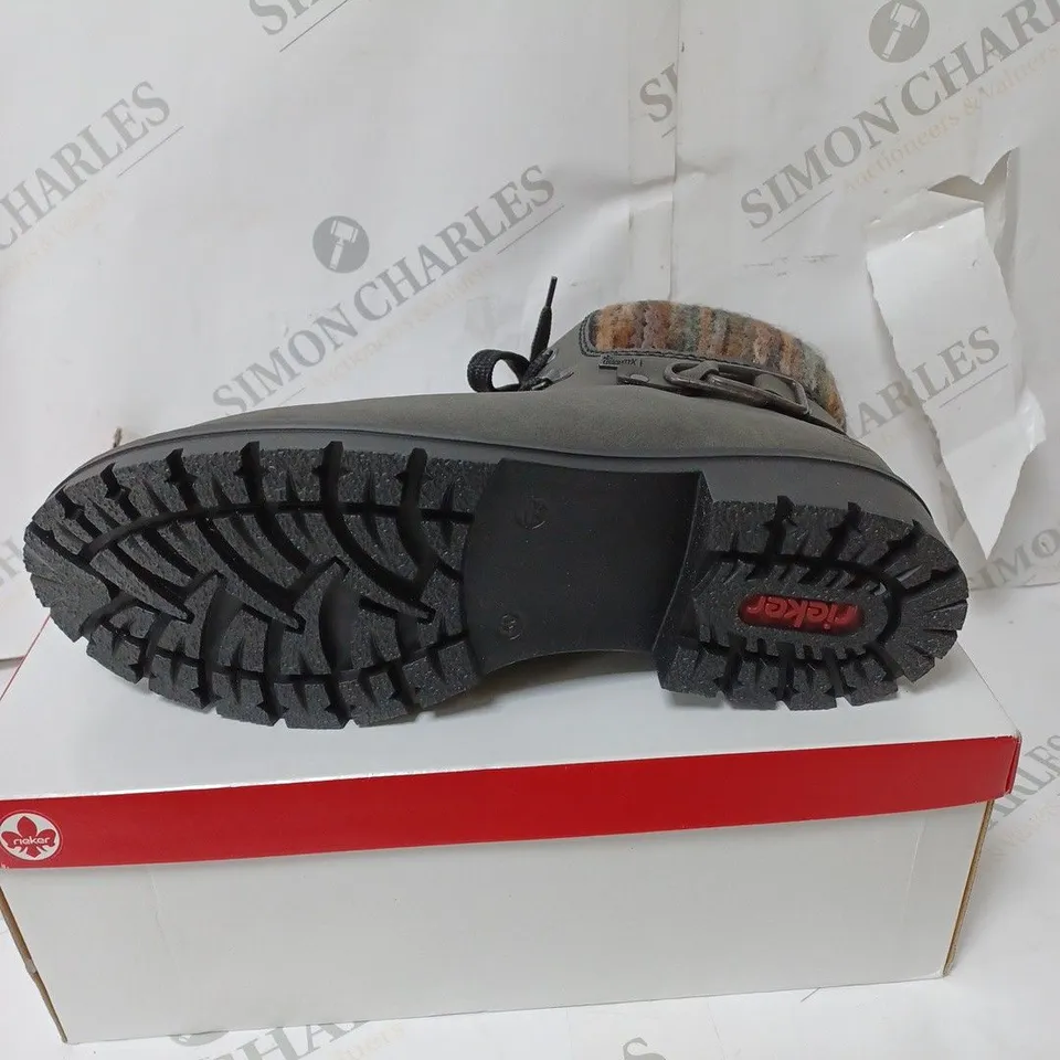 BOXED RIEKER MULTI CUFF HIKING BOOTS, GREY/NAVY - SIZE 6.5 