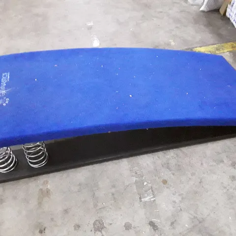 UNBOXED GYMNASTICS JUMP BOARD