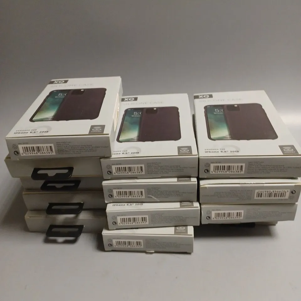 APPROXIMATELY 12 BRAND NEW BOXED XQ SILICONE PROTECTIVE CASES FOR IPHONE 6.5" 2019 MODEL 
