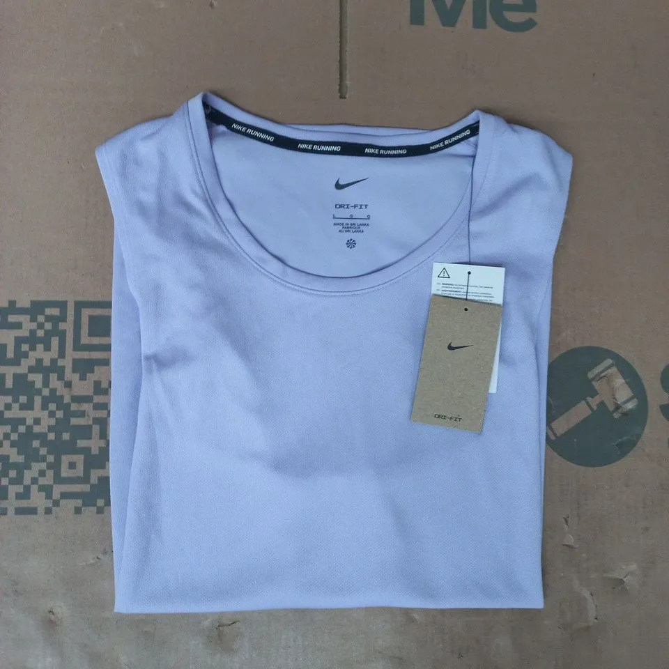 NIKE RUNNING DRI-FIT SLEEVELESS TOP IN LILAC SIZE LARGE