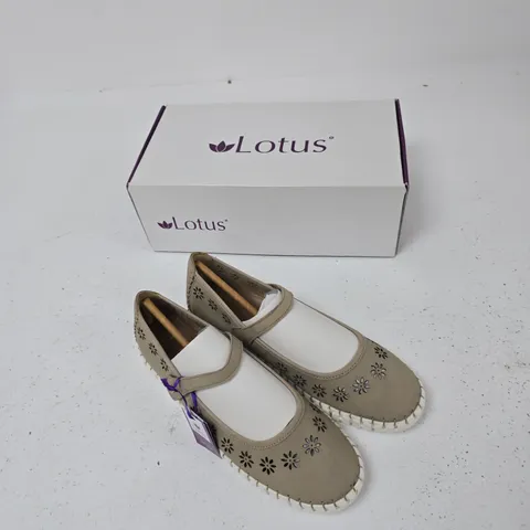 LOTUS AURELIA WOMEN'S SHOES – NATURAL UK 6 (ULS566)