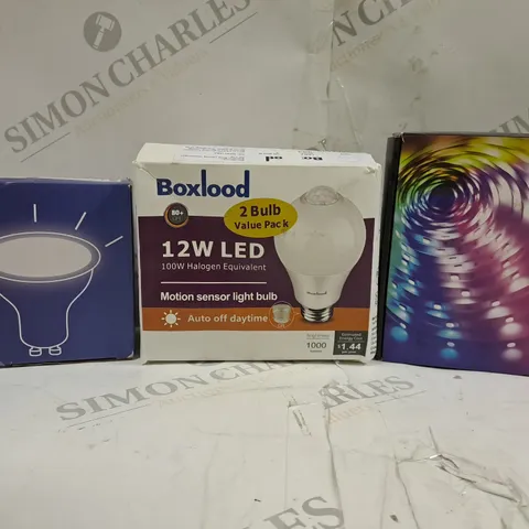 BOX OF APPROXIMATELY 5 ASSORTED HOUSEHOLD ITEMS TO INCLUDE LED STRIP LIGHT, MOTION SENSOR LIGHT BULB, ETC