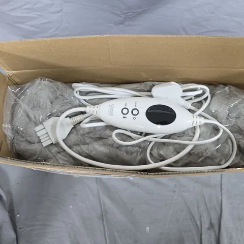 COZEE HOME LUXURY RUCHED FAUX FUR AND VELVETSOFT HEATED THROW