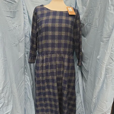BRAKEBURN LILLIPUT DRESS IN NAVY SIZE UK 16