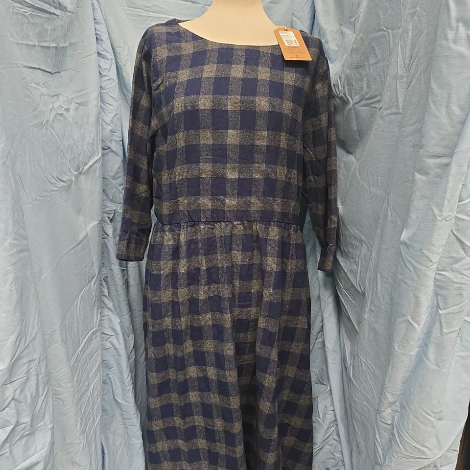 BRAKEBURN LILLIPUT DRESS IN NAVY SIZE UK 16