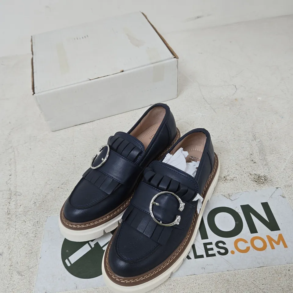 MODA IN PELLE NAVY LEATHER LOAFERS WITH BUCKLE – UK 5 (EU 38)