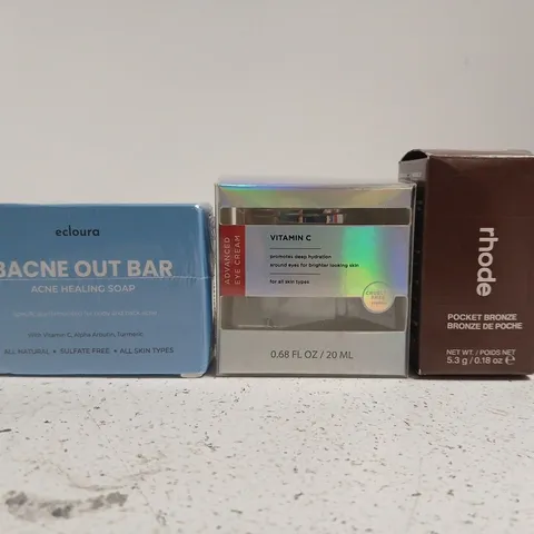 APPROXIMATELY 12 ASSORTED COSMETIC ITEMS INCLUDING VARIOUS MAKES AND BRANDS - COLLECTION ONLY