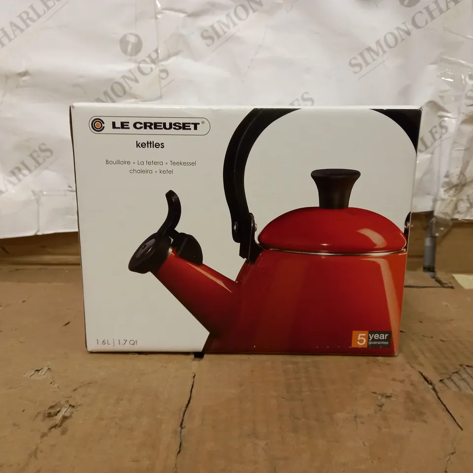 LE CREUSET STOVETOP KETTLE 1.6L
