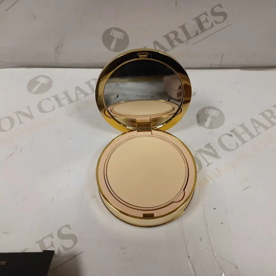 GUCCI POUDRE DE BEAUTE 