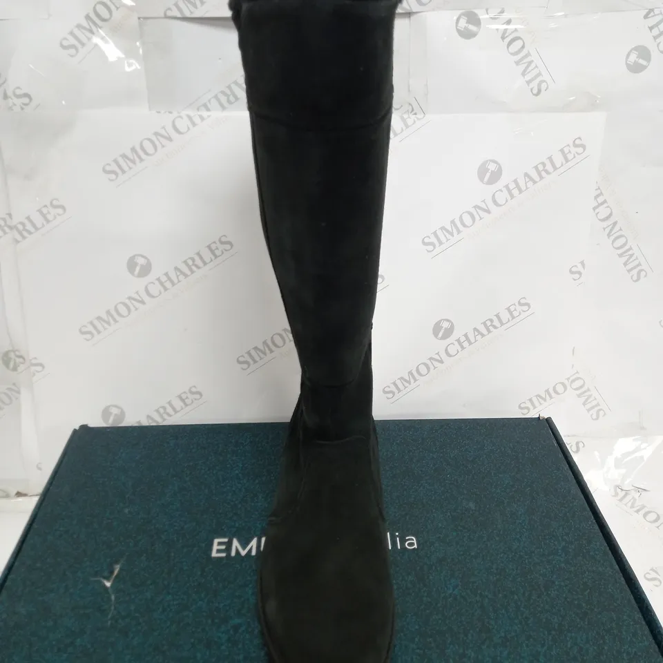 EMU AUSTRALIA "MOONTA" WATERPROOF KNEE LEATHER BOOTS - UK SIZE 7 - BLACK 