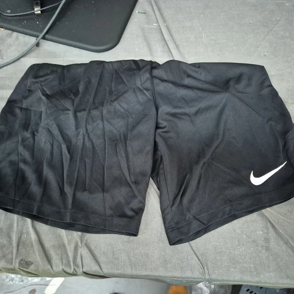 NIKE DRI-FIT SHORTS, BLACK, MEN'S, SIZE M