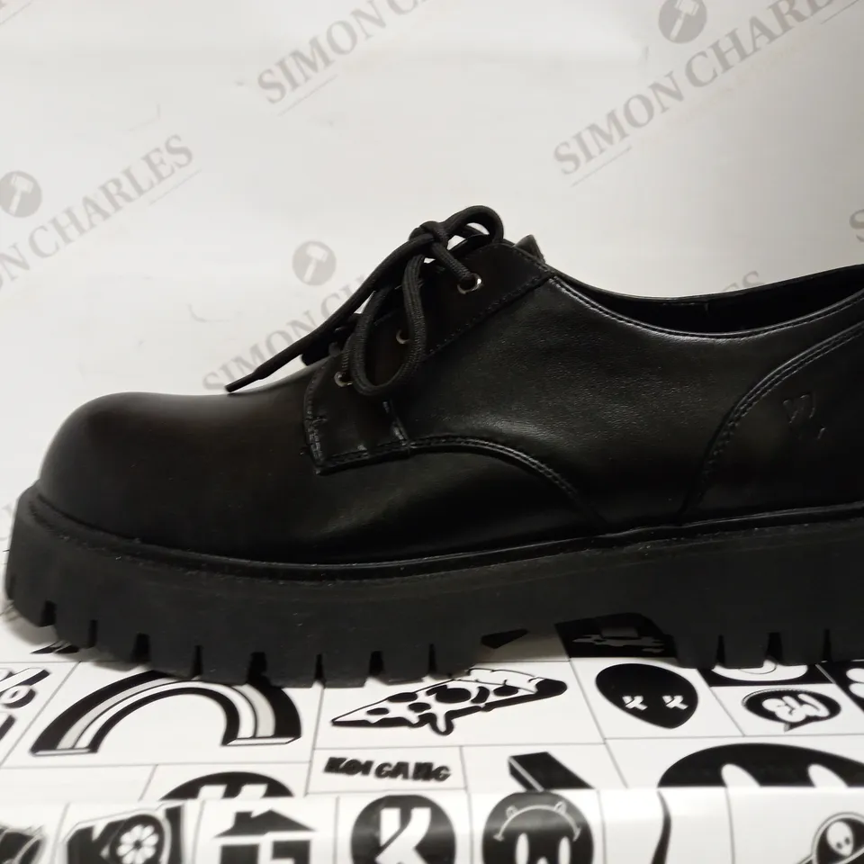 KOI VEGAN PLATFORM SHOES UK SIZE 9