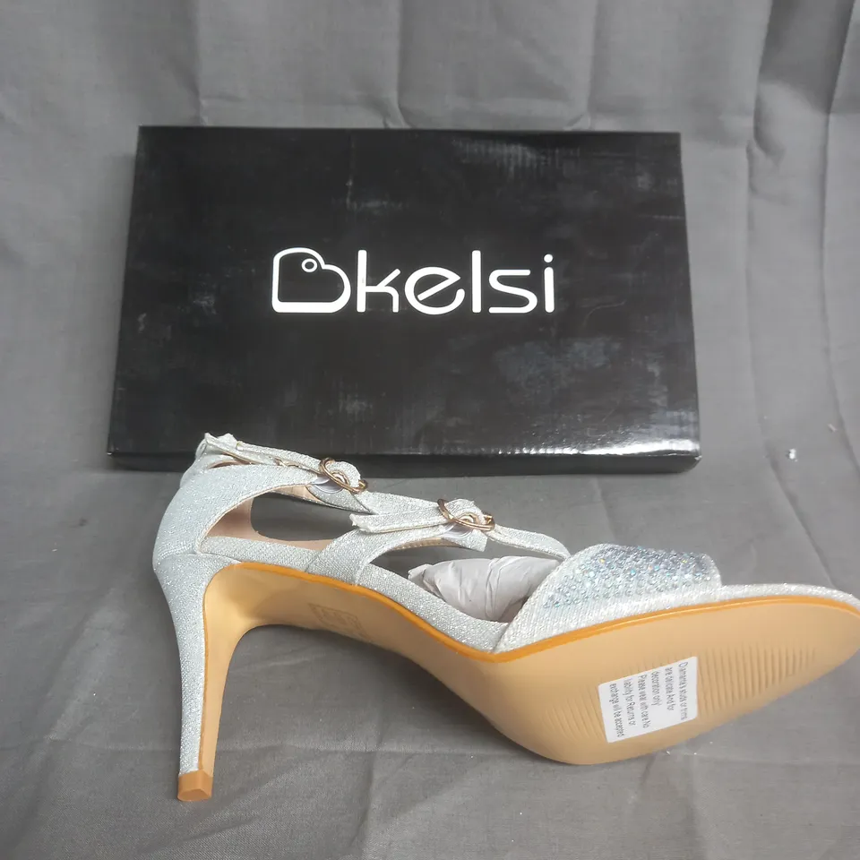 BOXED PAIR OF KELSI SILVER STRAP HEEL OPEN TOE SIZE 41