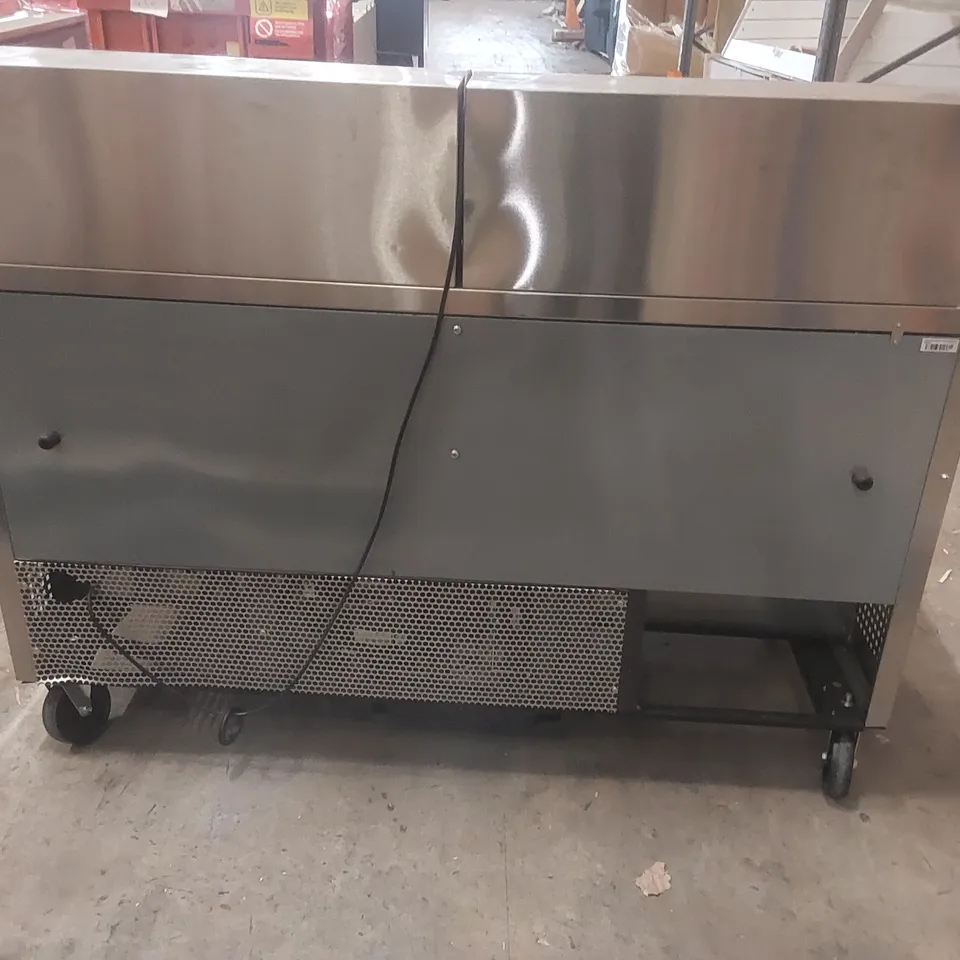 TRUE COMMERCIAL DOUBLE DOOR PREP COUNTER FRIDGE TSSU-60-24M-B-ST