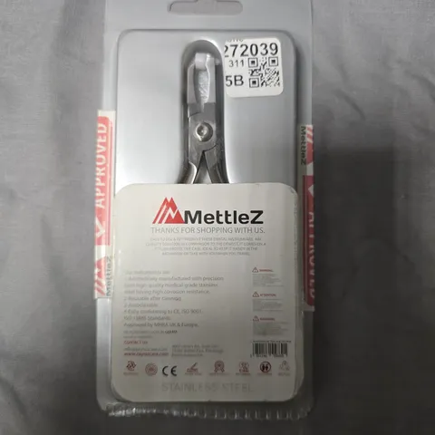 METTLEZ STAINLESS STEEL DENTAL INSTRUMENT – BLISTER PACK - APPROXIMATELY 5 PCS