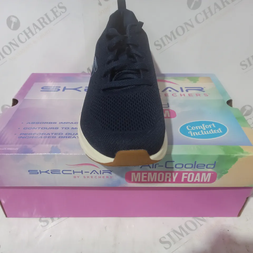 BOXED PAIR OF SKETCHERS AIR COOLED TRAINERS IN NAVY SIZE 6
