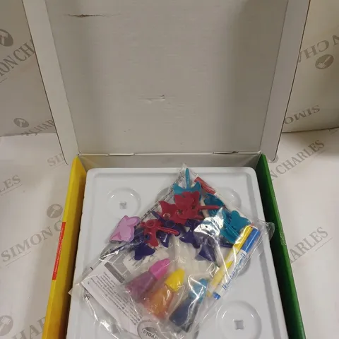 BOXED AND SEALED CRAYOLA PAPER BUTTERFLIES CRAFT KIT