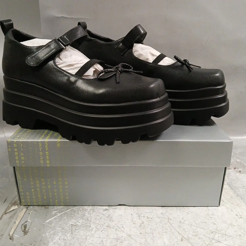 BOXED PAIR OF KOI OBSIDIAN DOLL TRIDENT MARY JANES IN BLACK SIZE UK 8