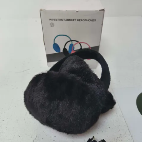 BOXED WIRELESS EARMUFF HEADPHONES IN BLACK 