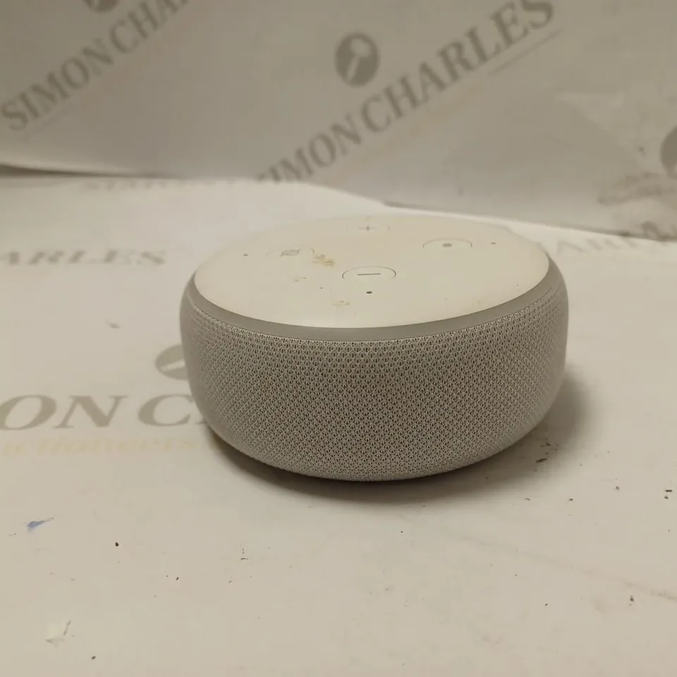 AMAZON ECHO DOT (3RD GEN) - WHITE