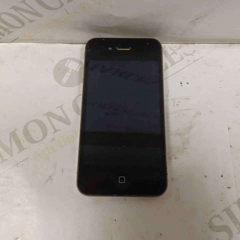 APPLE IPHONE SMARTPHONE - UNKNOWN MODEL - MISSING BACK