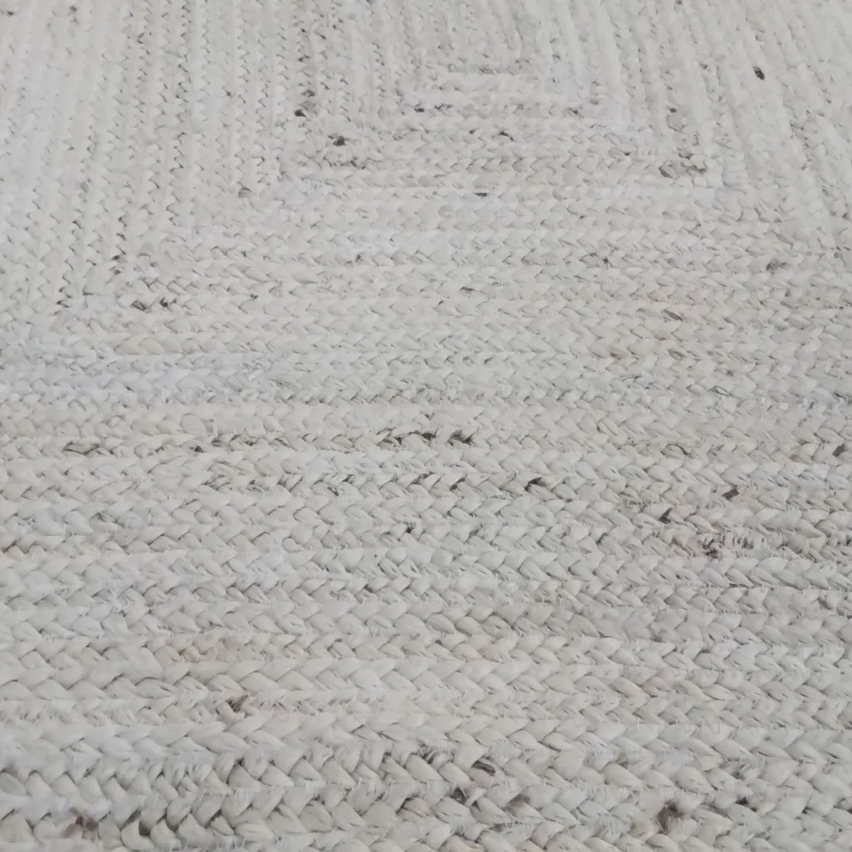 JANYA HAND WOVEN 120 × 180CM INDOOR/OUTDOOR AREA RUG /NATURAL 