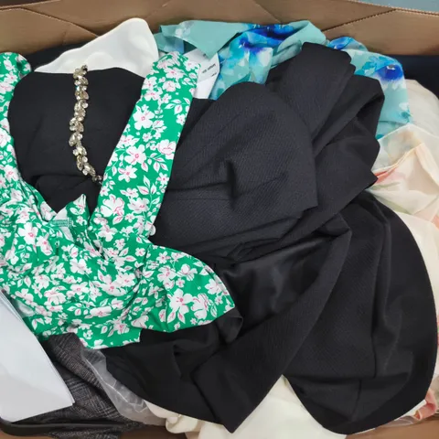 BOX OF APPROXIMATELY 10 ASSORTED CLOTHING ITEMS IN VARIOUS COLORS, STYLES AND SIZES