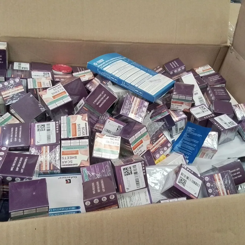 PALLET CONTAINING A LARGE QUANTITY OF PHARMACY PRODUCTS TO INCLUDE;SKIN TAG REMOVAL KIT,TEETH WHITENING TOOTHPASTE,BRUSH HEAD REPLACEMENTS