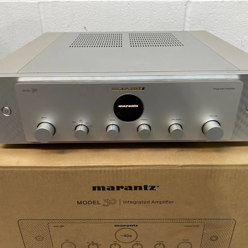 BOXED MARANTZ MODEL 30 INTEGRATED AMPLIFIER