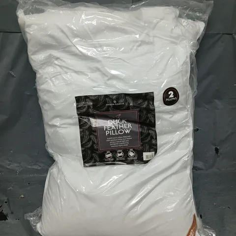 2 SEALED DUCK FEATHER PILLOWSBY GAVEND CAVAILIA 