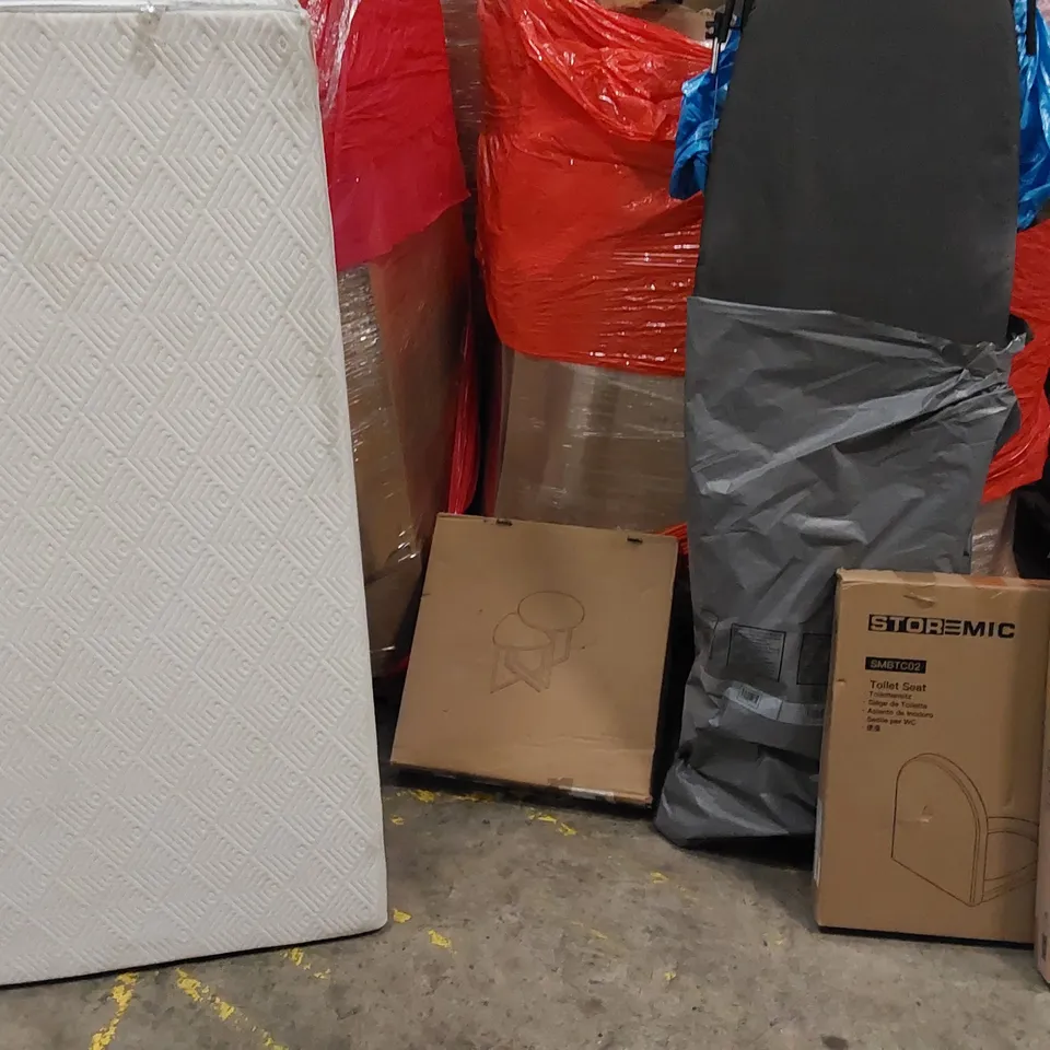 PALLET OF ASSORTED ITEMS INCLUDING: FOLDING BED, IRONING BOARD, TOILET SEAT, FLOATING SHELF, COFFEE TABLE 