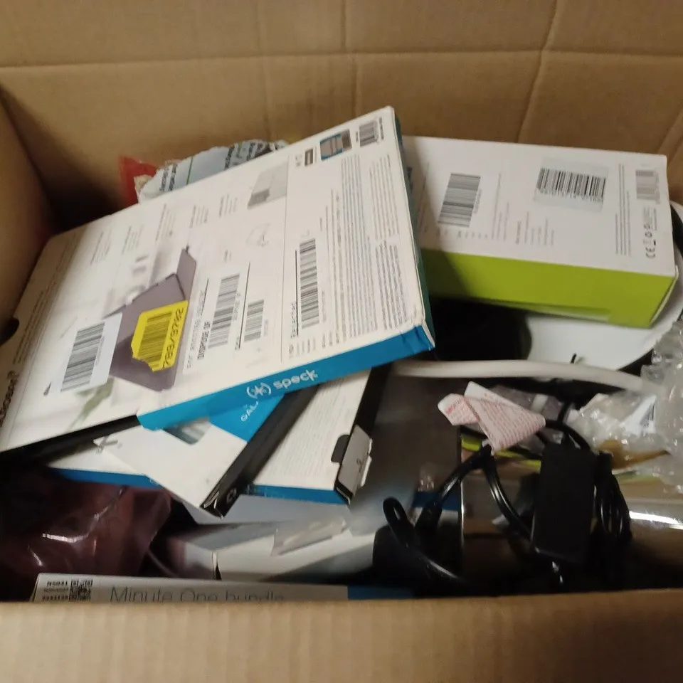 BOX OF APPROXIMATELY 30 ITEMS TO INCLUDE PHONE CASES, KETTLE BASE, HEADPHONES, WALL LIGHTS