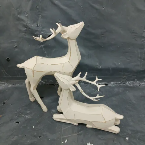 SET OF 2 STAG CHRISTMAS DECORATIONS