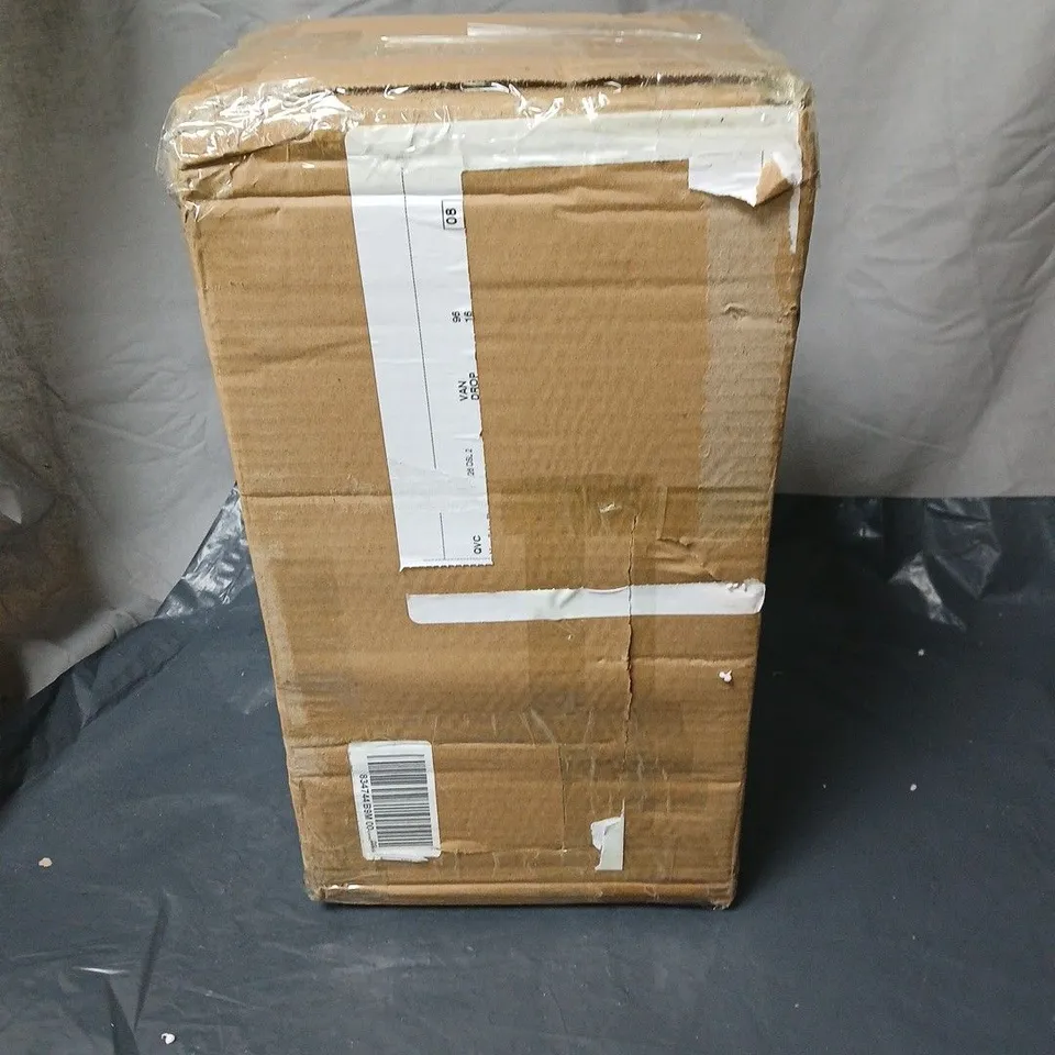 BUNDLEBERRY BY AMANDA HOLDEN SET OF 3 MINI VASES