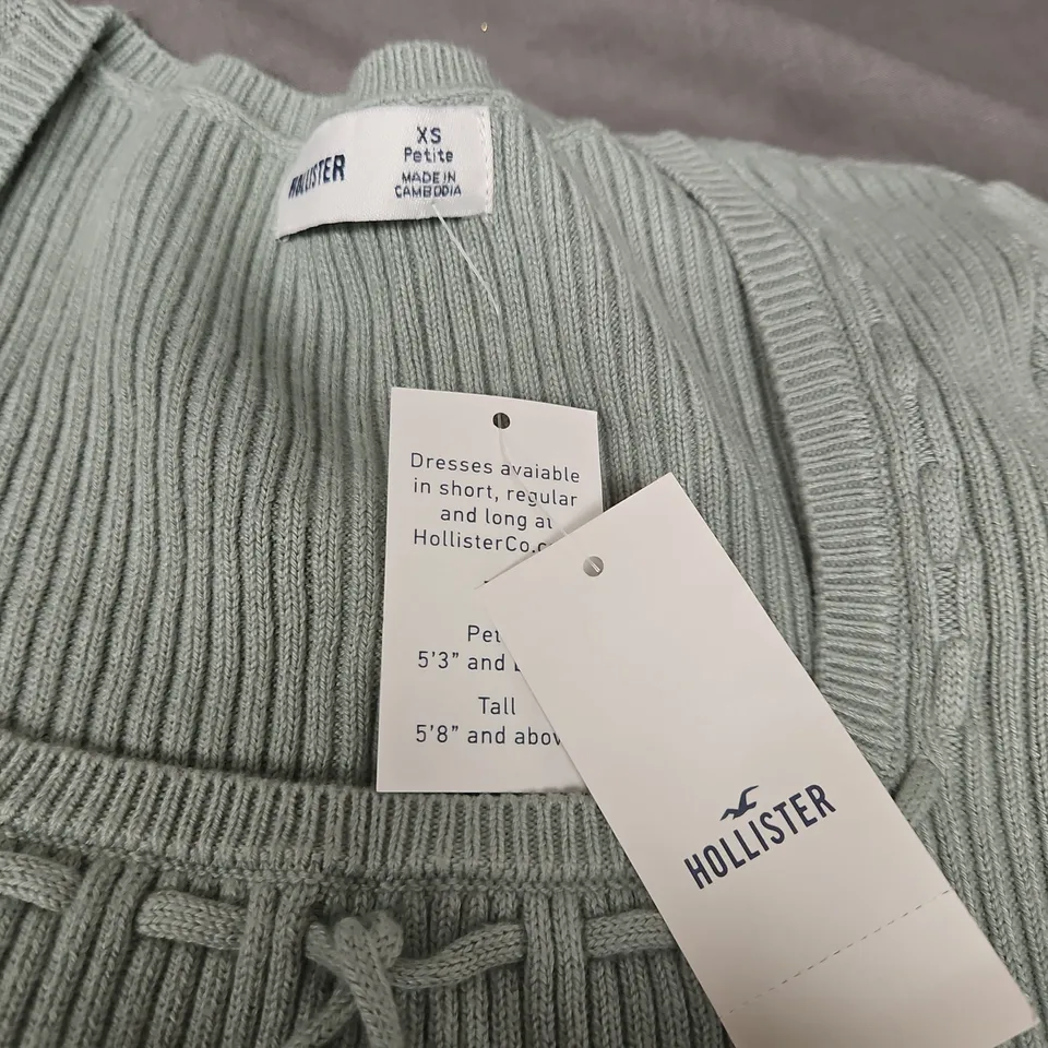 HOLLISTER WOMEN'S KNIT SWEATER – SAGE GREEN, XS PETITE 