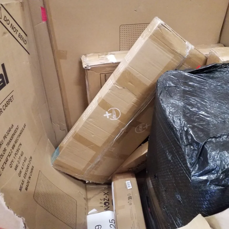 PALLET CONTAINING ASSORTED PRODUCTS INCLUDING GLOBALKIDS CAR SEAT, STROLLERS, 4.7M TELESCOPIC LADDER & CHAIR MAT FOR CARPETS