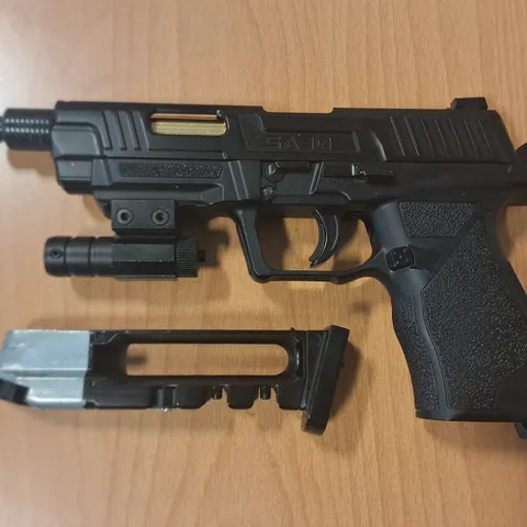 UNBOXED UX CAL 4.5MM SAC10 GAS POWERED PISTOL