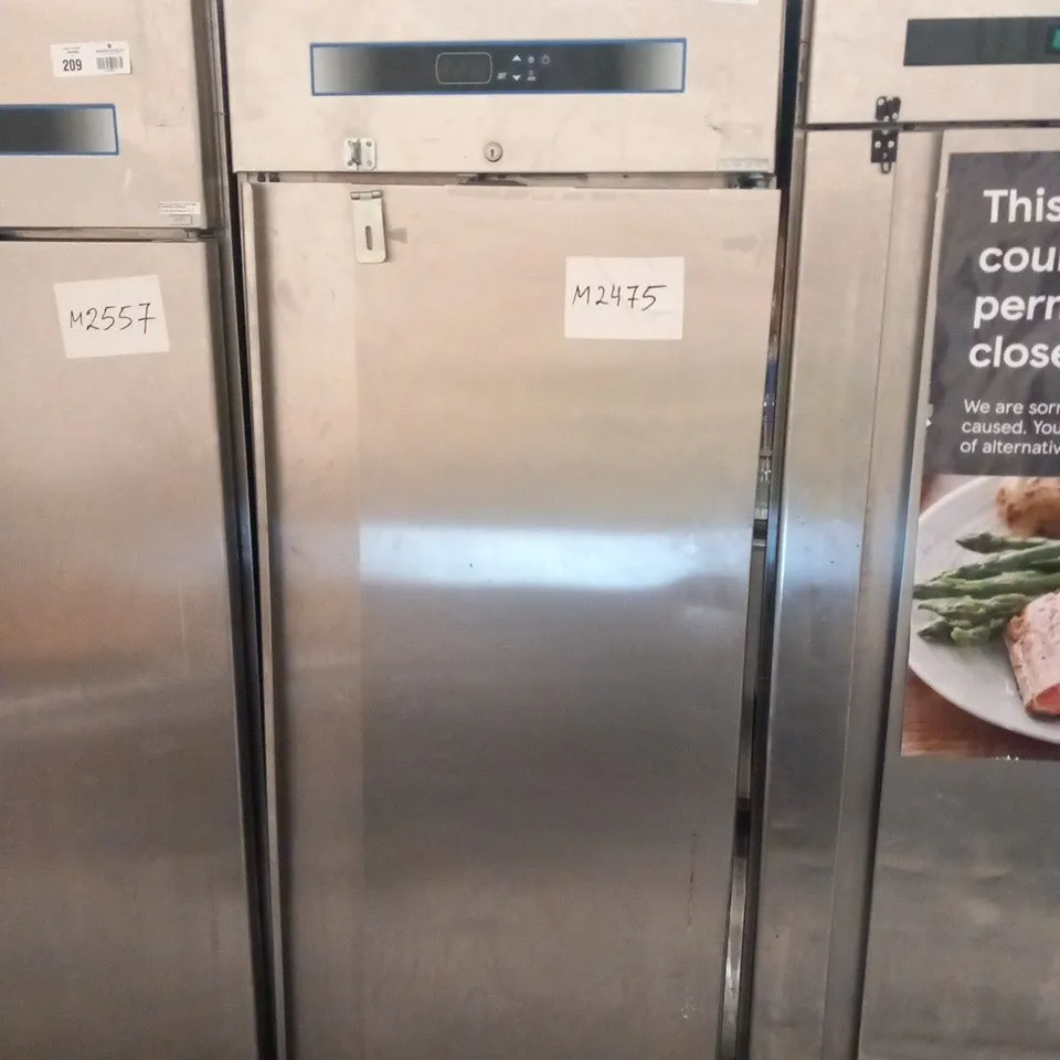 TALL STAINLESS STEEL F PLUS TN 70 REFRIGERATED UNIT