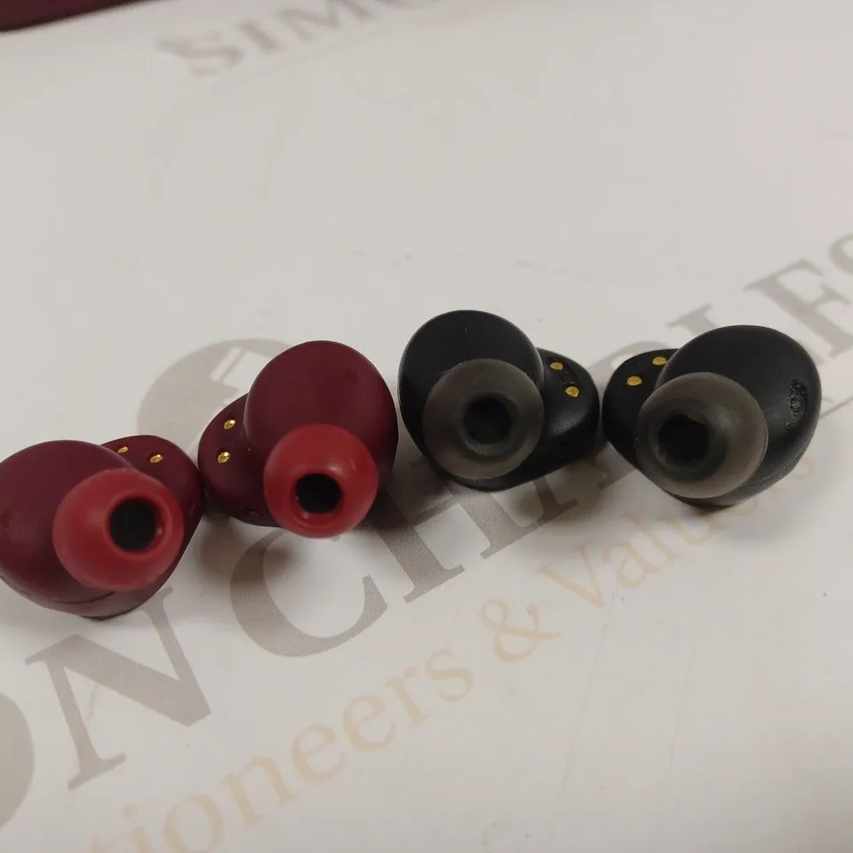 LOT OF 5 ASSORTED PAIRS OF SKULL CANDY TWS EARBUDS WITH CASES
