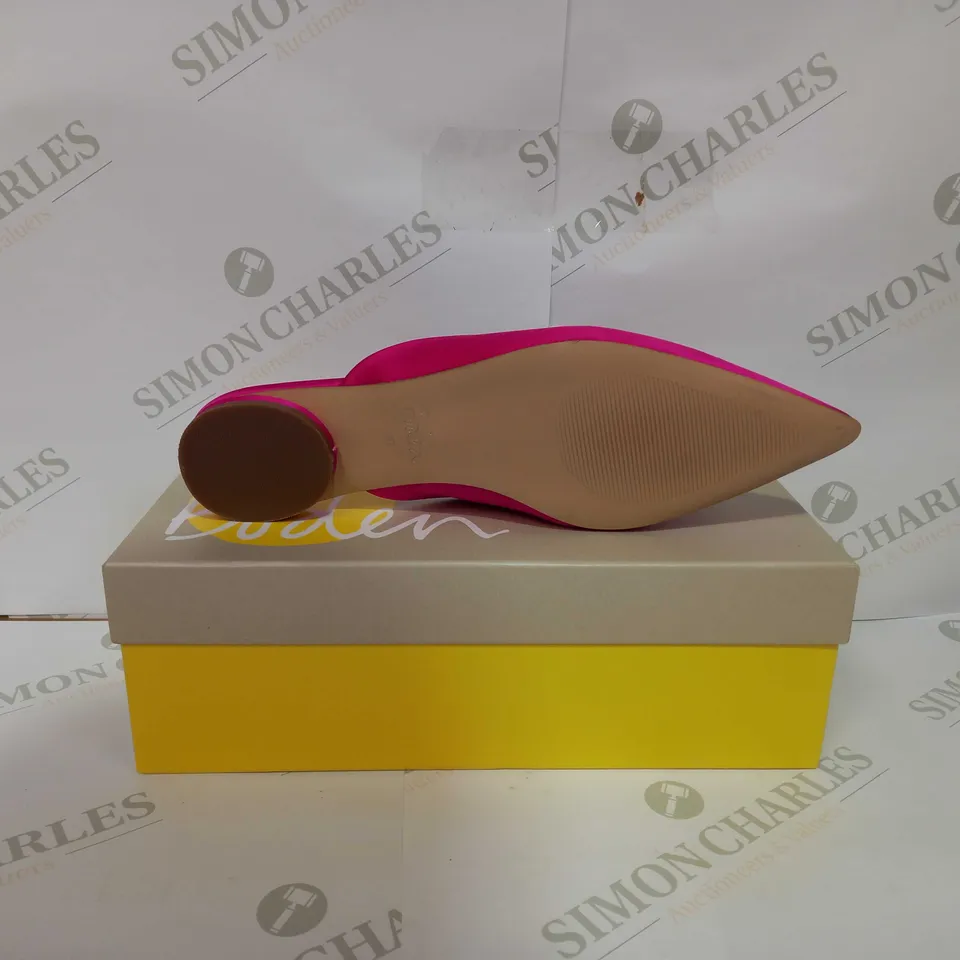 BODEN PINK WOMENS SLIP ONS - EU 40