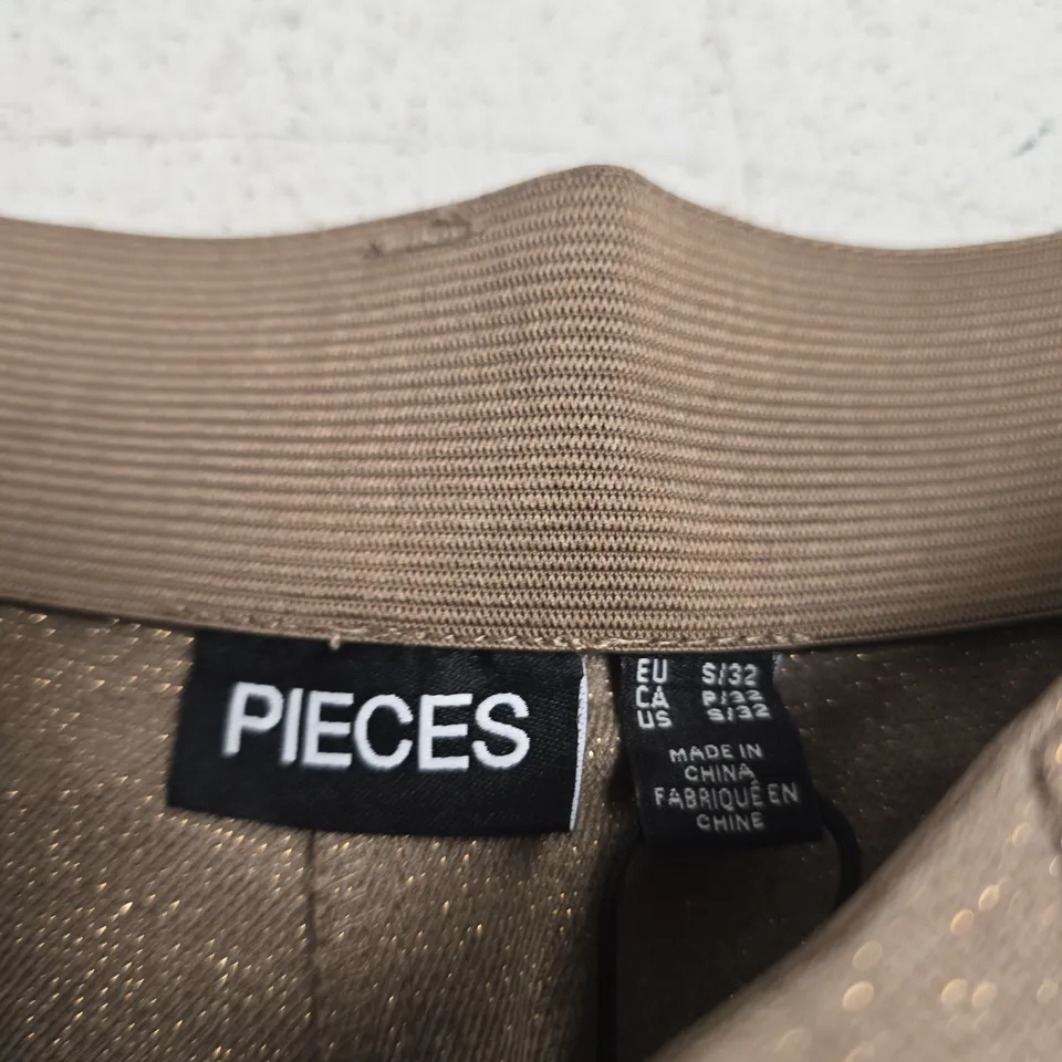 PIECES GLITTER ANKLE PANT – (EU 32), TAUPE GLITTER